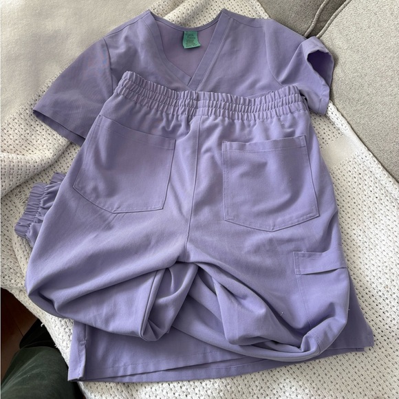 Garde malade light purple scrubs xxs/xs - Picture 2 of 5